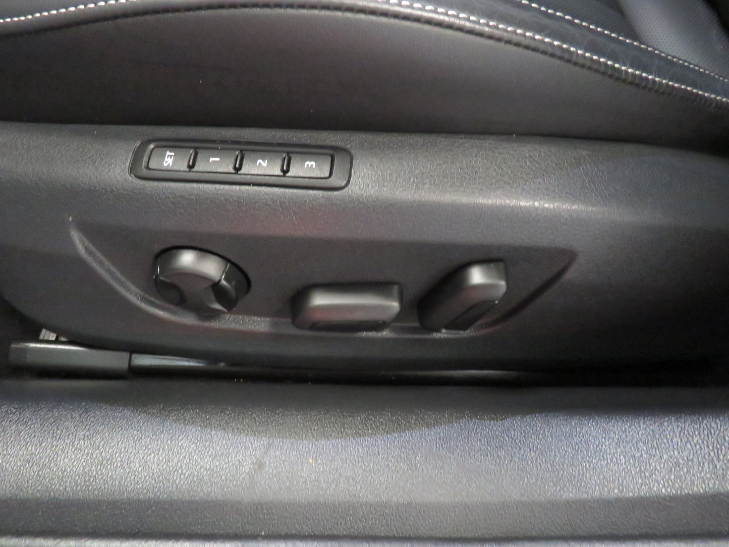 Škoda Superb 2.0 TSI 140 kW DSG 4X4 L&K