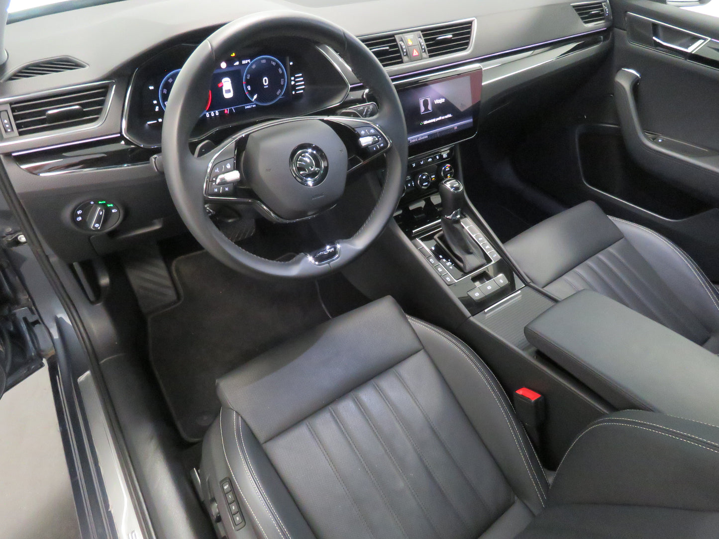 Škoda Superb 2.0 TSI 140 kW DSG 4X4 L&K