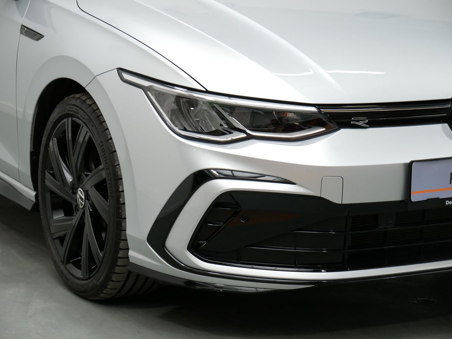 Volkswagen Golf 1.5 TSI/110 kW/R-LINE/PANO/LED/CZ/DPH