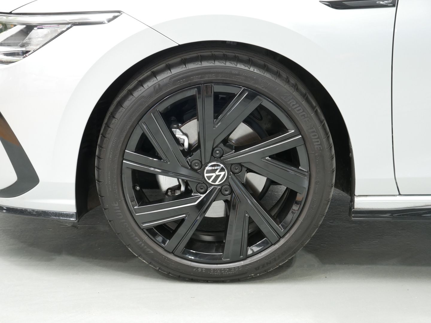 Volkswagen Golf 1.5 TSI/110 kW/R-LINE/PANO/LED/CZ/DPH