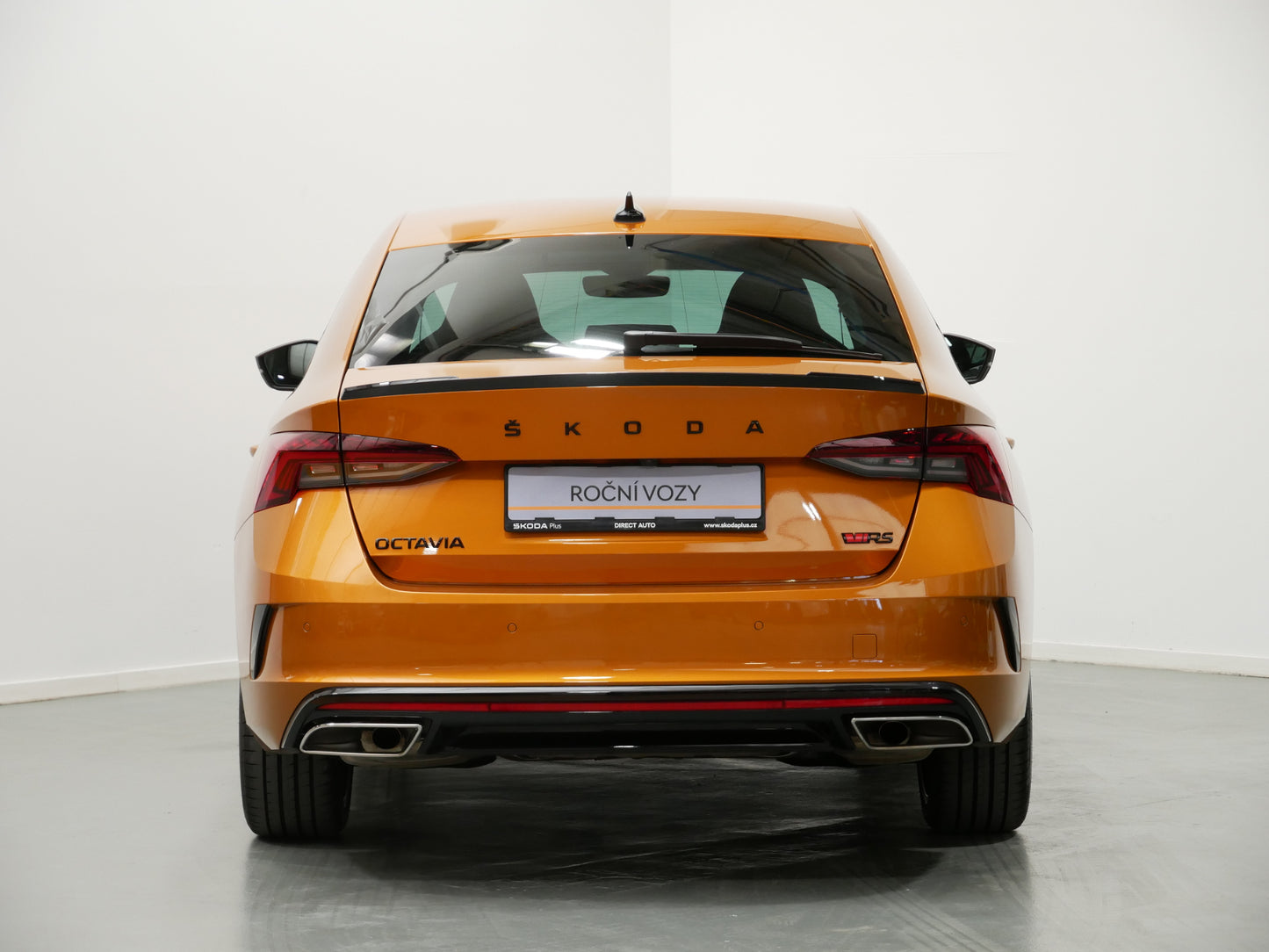 Škoda Octavia RS RS 180 kW/TAŽNÉ/MATRIX/DCC/DPH/CANTON/Sport.SEDÁKY