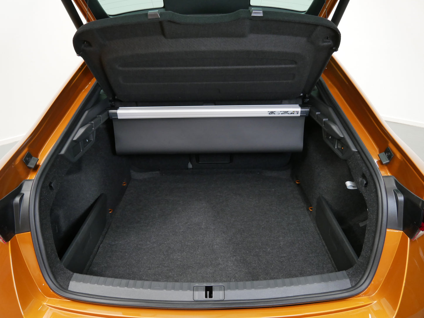 Škoda Octavia RS RS 180 kW/TAŽNÉ/MATRIX/DCC/DPH/CANTON/Sport.SEDÁKY