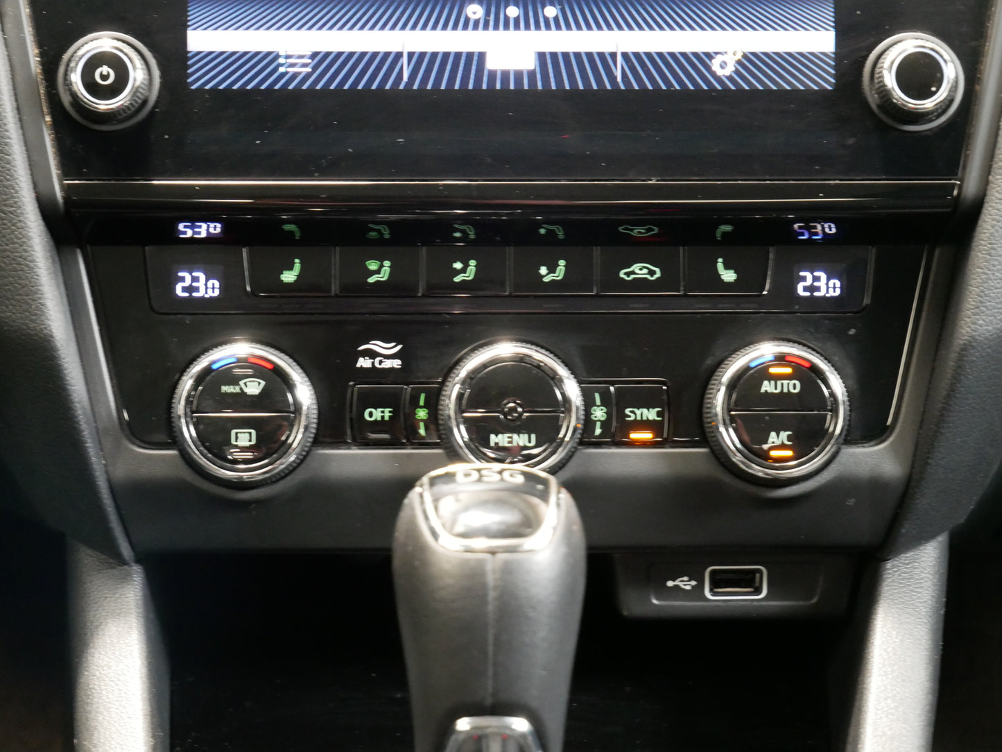 Škoda Octavia 1.5 TSI/110 kW/DSG/STYLE/LEDKY/CZ/DPH