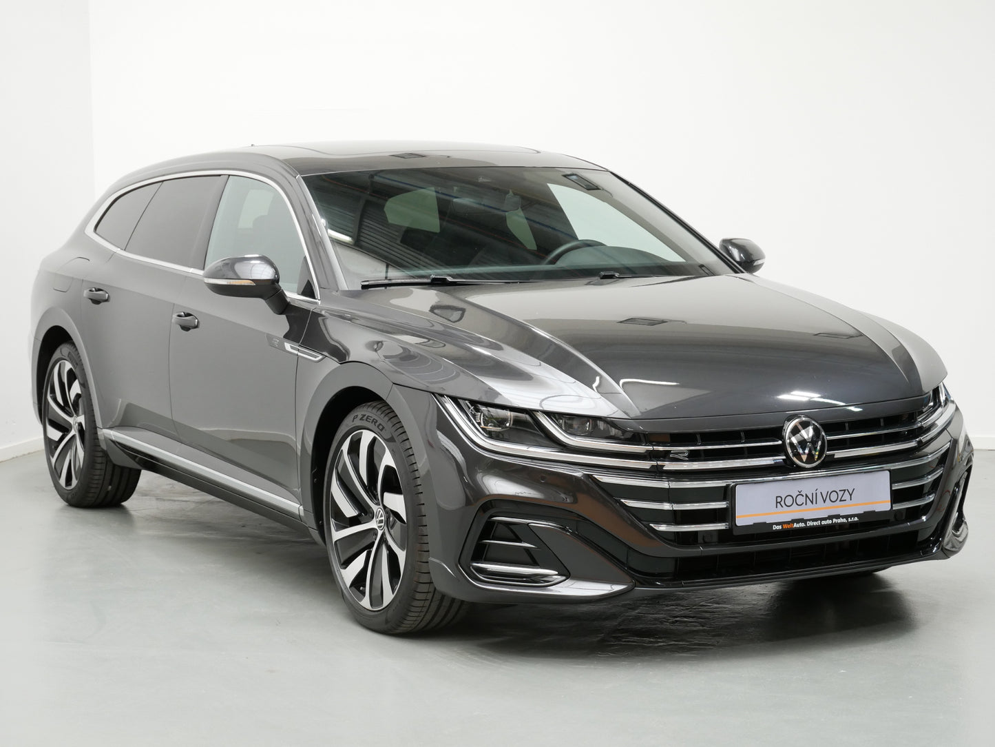 Volkswagen Arteon Shooting Brake DSG/4x4/R-LINE/PANO/TAŽNÉ/WEBASTO/KŮŽE/MASÁŽ