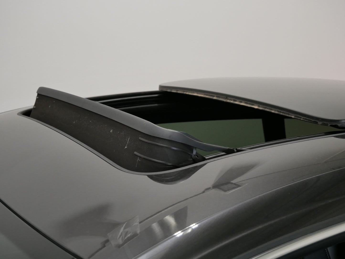 Volkswagen Arteon Shooting Brake DSG/4x4/R-LINE/PANO/TAŽNÉ/WEBASTO/KŮŽE/MASÁŽ