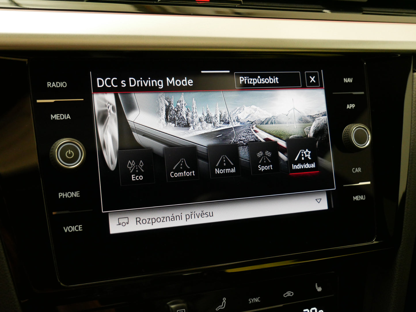 Volkswagen Arteon Shooting Brake DSG/4x4/R-LINE/PANO/TAŽNÉ/WEBASTO/KŮŽE/MASÁŽ