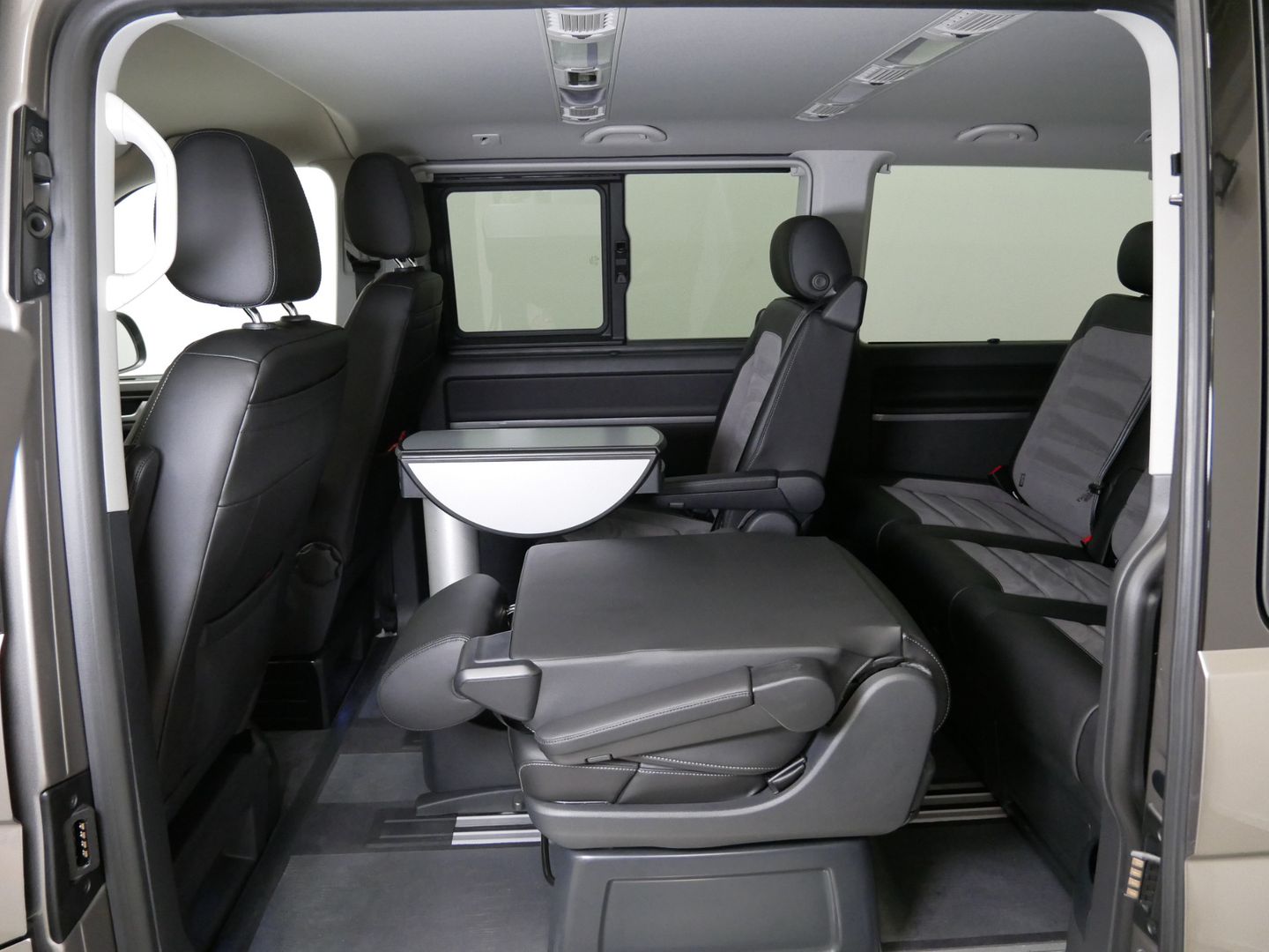 Volkswagen Multivan 2.0 TDI/150kW/4MOTION/TAŽNÉ/A