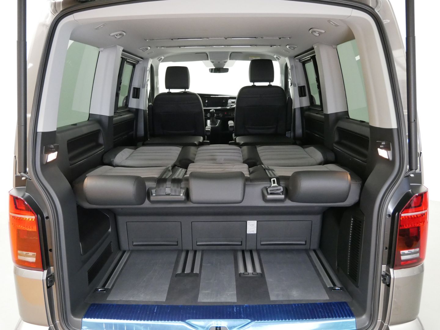 Volkswagen Multivan 2.0 TDI/150kW/4MOTION/TAŽNÉ/A