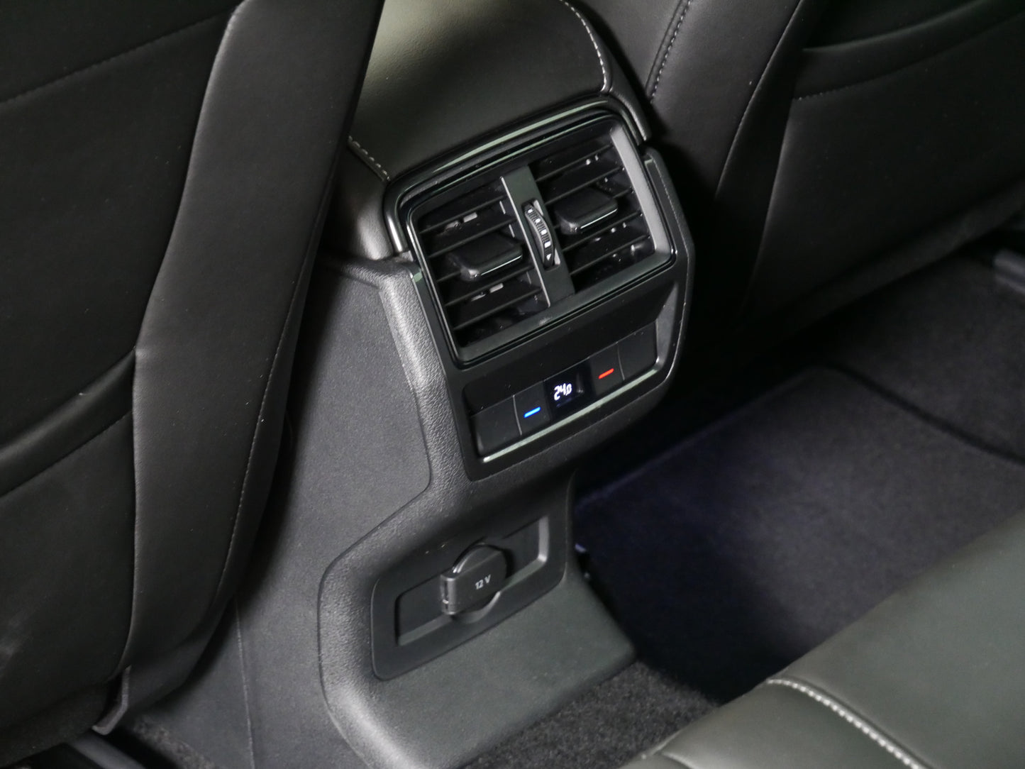 Škoda Karoq DSG/Sportline/WEBASTO/KAMERA