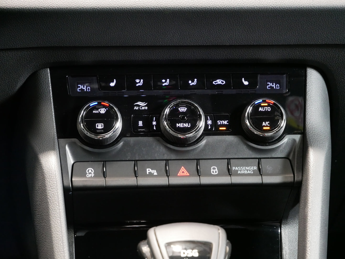 Škoda Karoq DSG/Sportline/WEBASTO/KAMERA