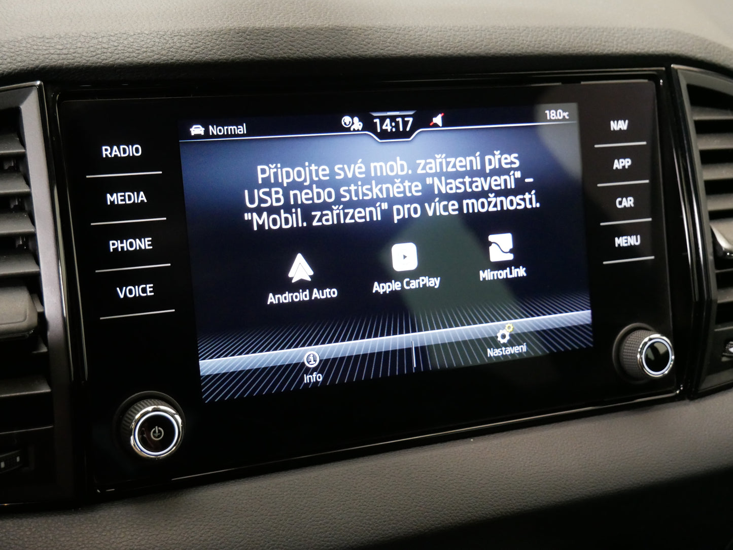 Škoda Karoq DSG/Sportline/WEBASTO/KAMERA
