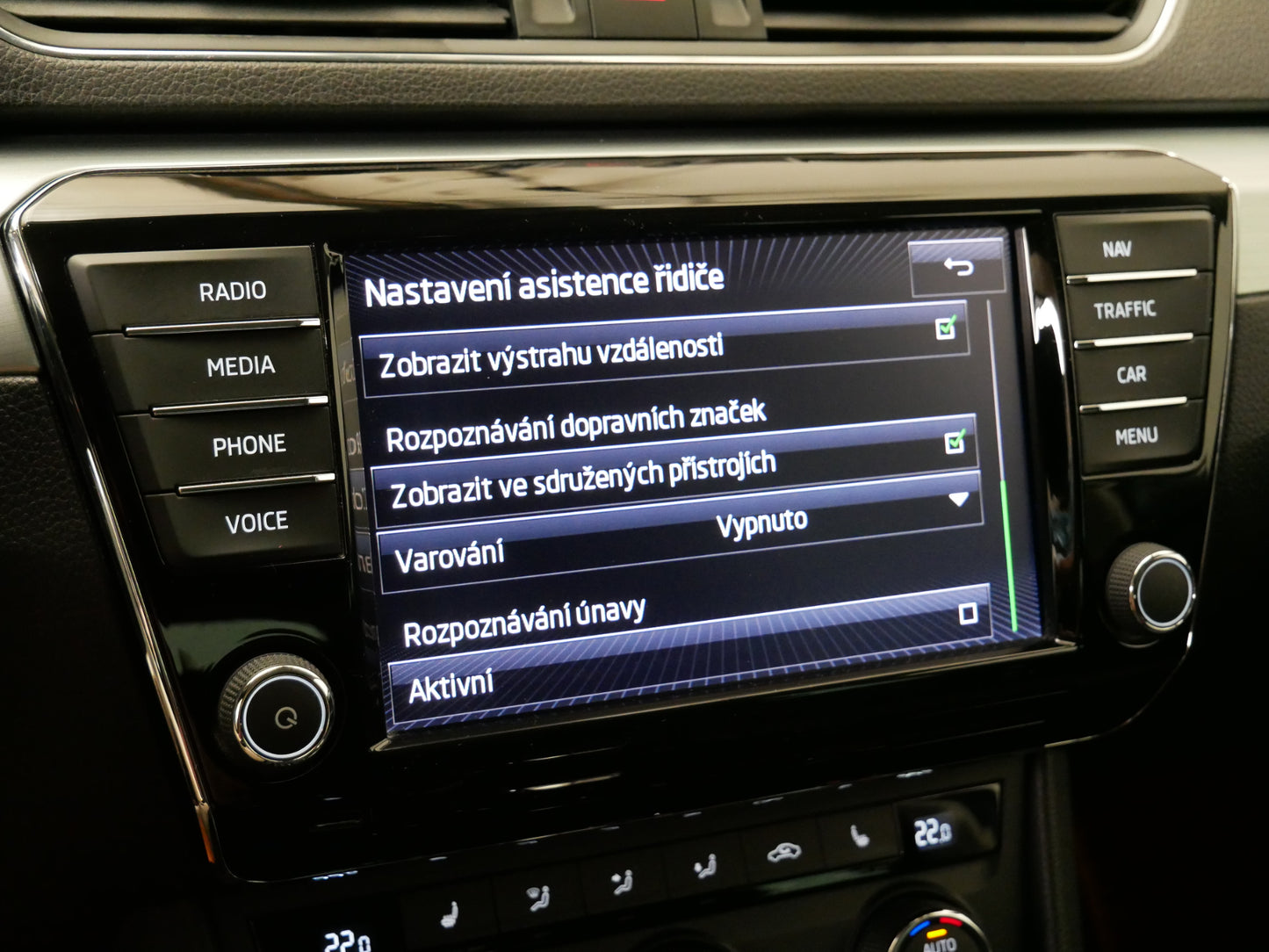 Škoda Superb 2.0 TDI/140kW/DSG/XENON/SERVIS/EL.VÍKO
