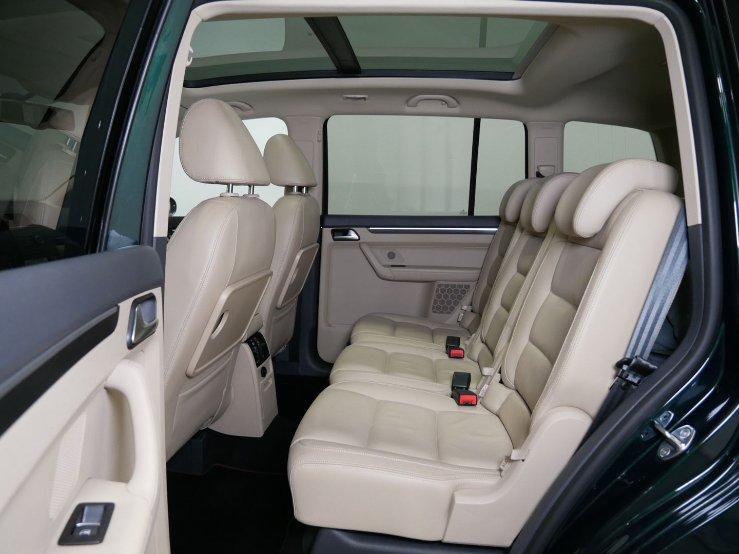 Volkswagen Touran 1.4 TSI/103kW/HIGHLINE/PANORAMA/XENONY/SERVIS