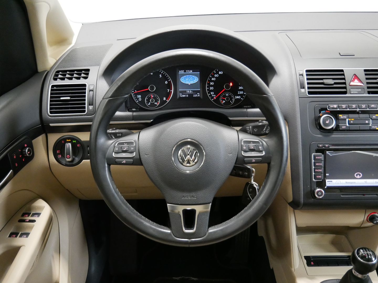 Volkswagen Touran 1.4 TSI/103kW/HIGHLINE/PANORAMA/XENONY/SERVIS