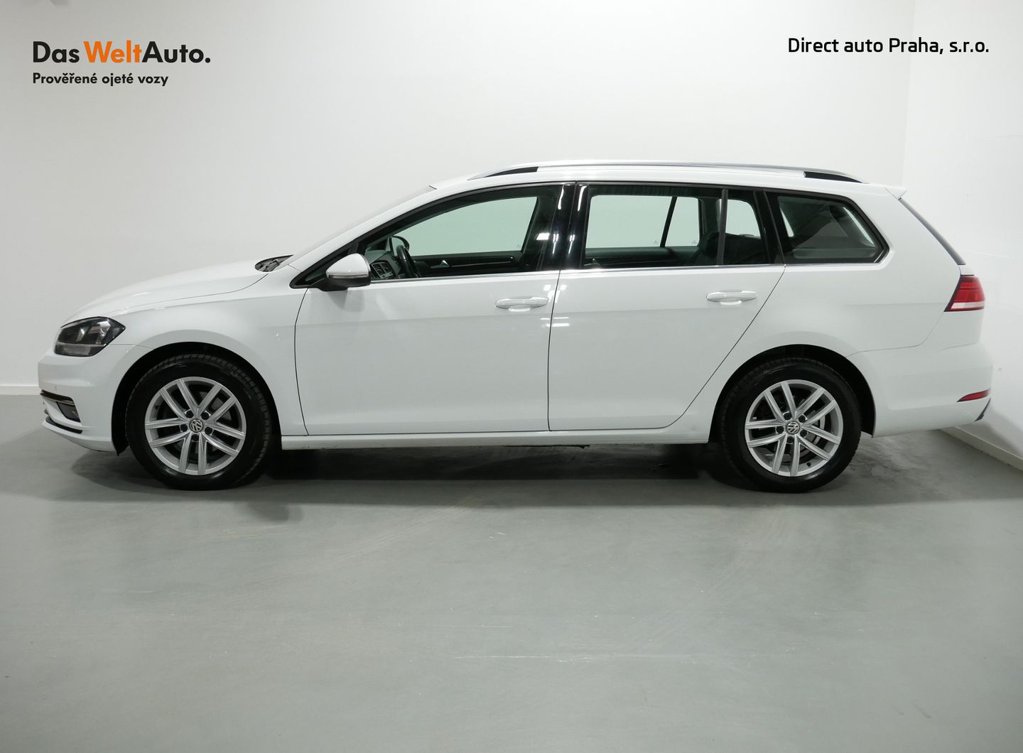 Volkswagen Golf 1.6 TDI 85kW DSG SERVIS 2. MAJ