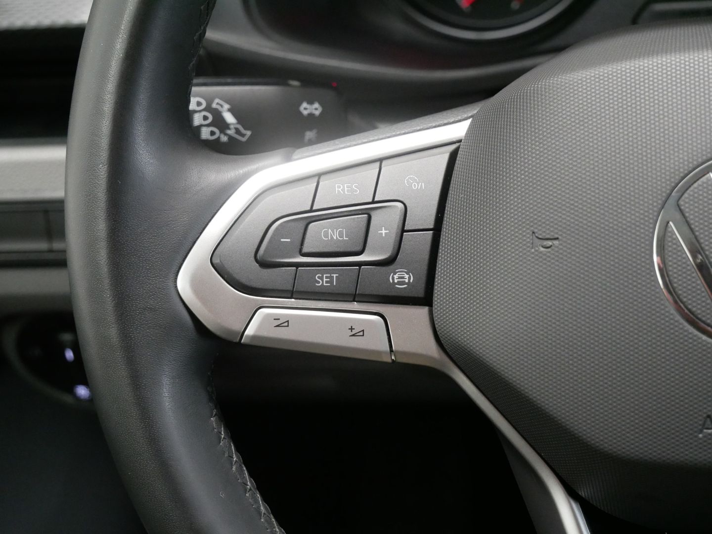 Volkswagen Transporter - skříňový vůz 2.0 TDI/CZ/DPH/ZÁRUK