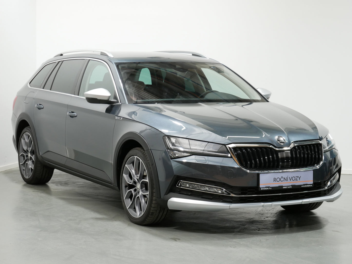 Škoda Superb 2.0 TDI/147kW/DSG/4x4/SCOUT/WEBASTO