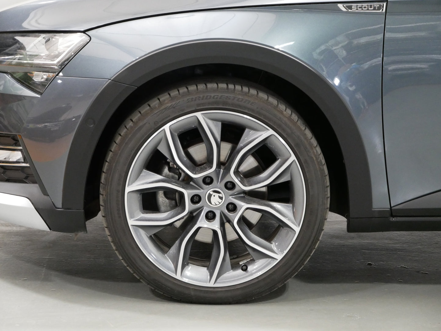 Škoda Superb 2.0 TDI/147kW/DSG/4x4/SCOUT/WEBASTO