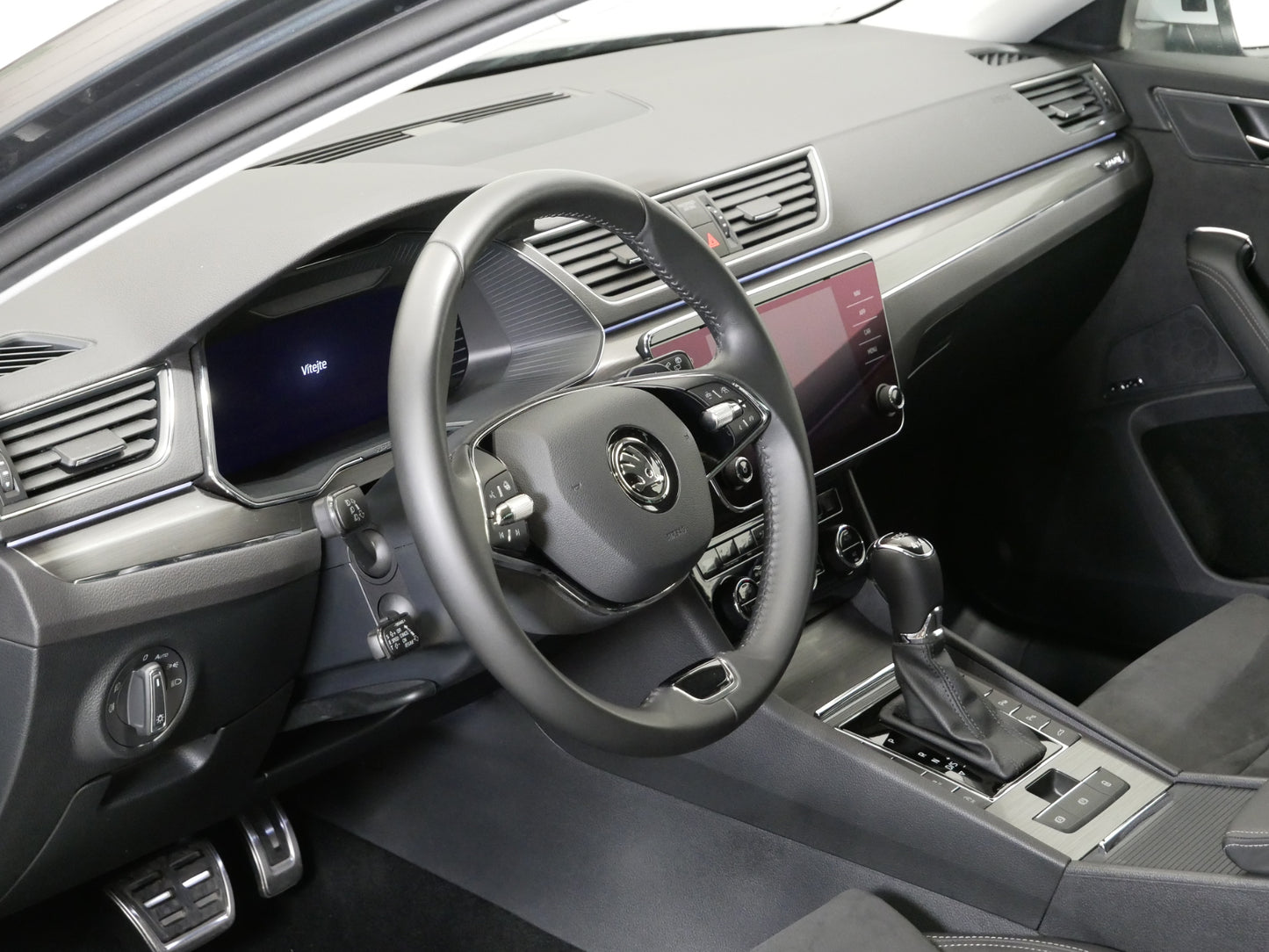 Škoda Superb 2.0 TDI/147kW/DSG/4x4/SCOUT/WEBASTO