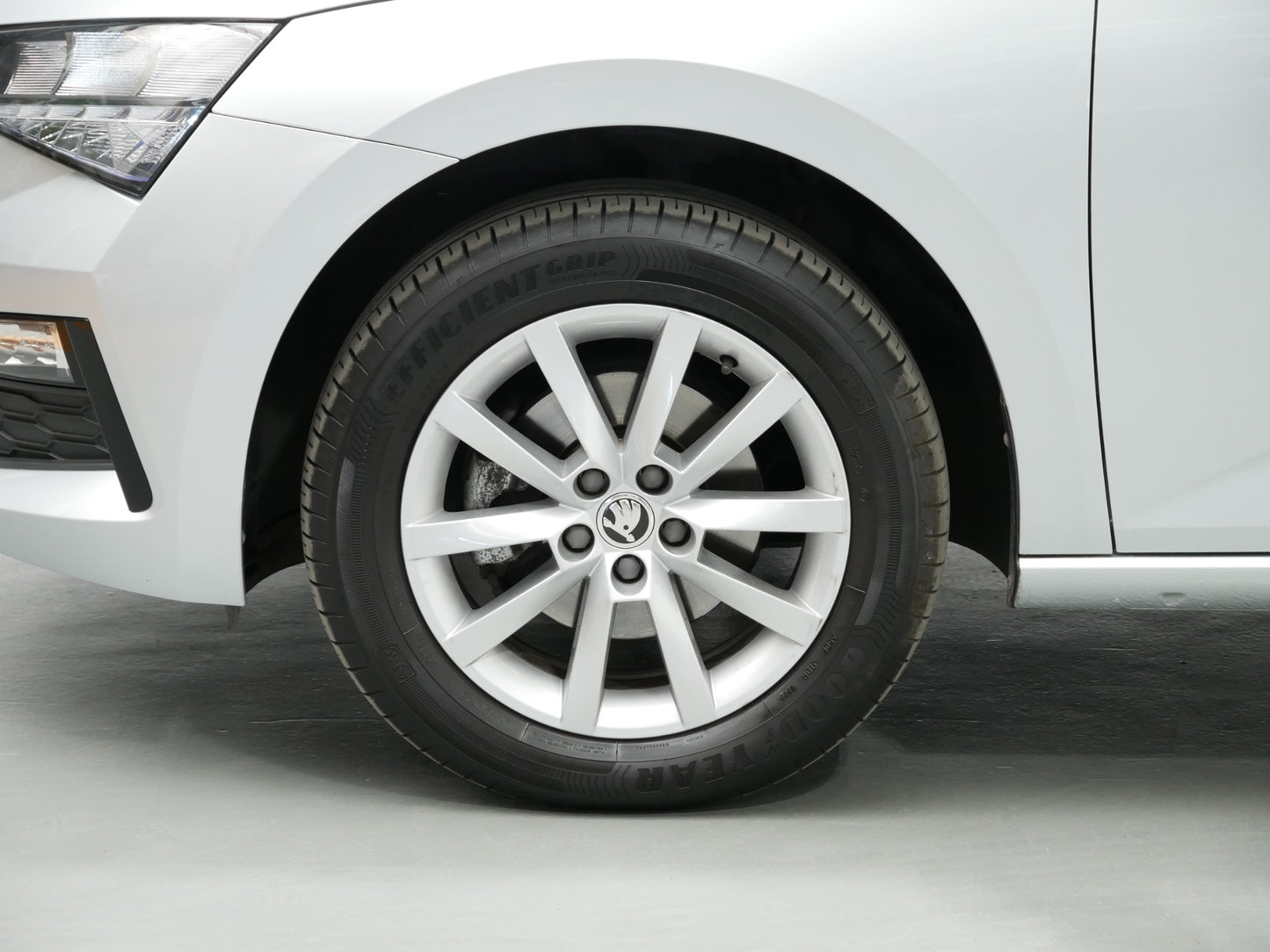 Škoda Scala 1.0 TSI/81 kW/LED/TAŽNÉ/CZ/DPH/ZÁRUKA