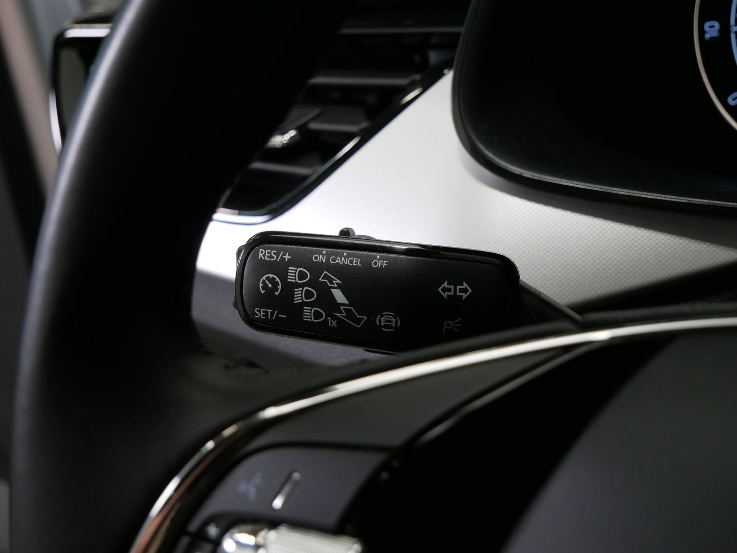 Škoda Scala 1.0 TSI/81 kW/LED/TAŽNÉ/CZ/DPH/ZÁRUKA