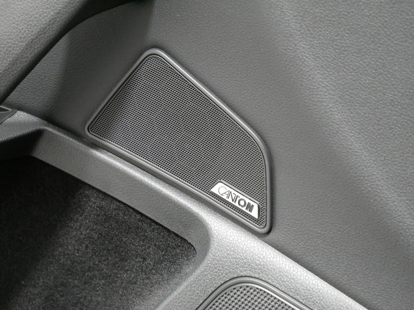 Škoda Superb 2.0 TDI/140kW/4x4/DSG/L&K/WEBASTO