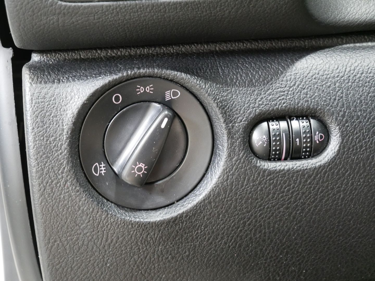 Volkswagen Passat 1.9 TDI/96kW/DIGIKLIMA/TAŽNÉ