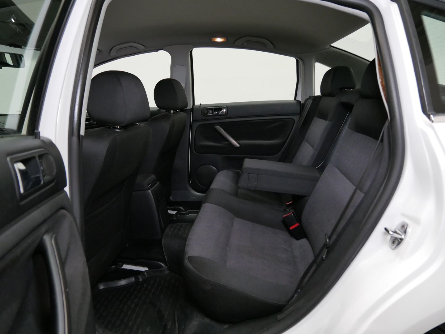 Volkswagen Passat 1.9 TDI/96kW/DIGIKLIMA/TAŽNÉ