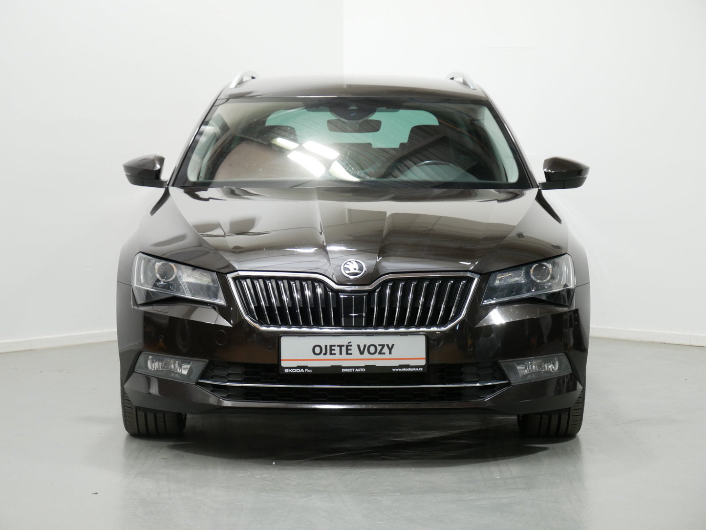 Škoda Superb 2.0 TDI/140kW/TAŽNÉ/DCC/CANTON/VENTILACE/KŮŽE/L&K