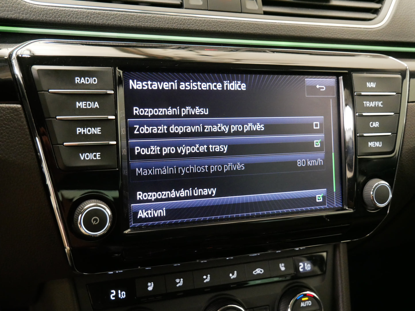 Škoda Superb 2.0 TDI/140kW/TAŽNÉ/DCC/CANTON/VENTILACE/KŮŽE/L&K