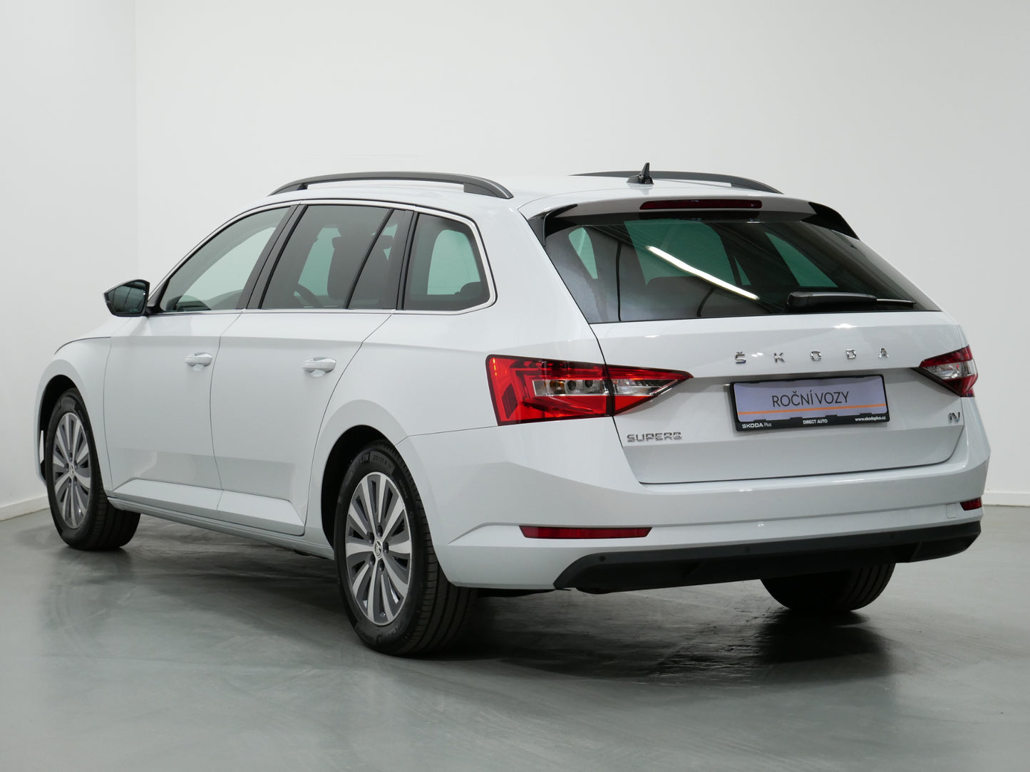 Škoda Superb iV iV/160 kW/DSG/LED/NAVI/DCC/DPH/ZÁRUKA/VirtualCOCKP