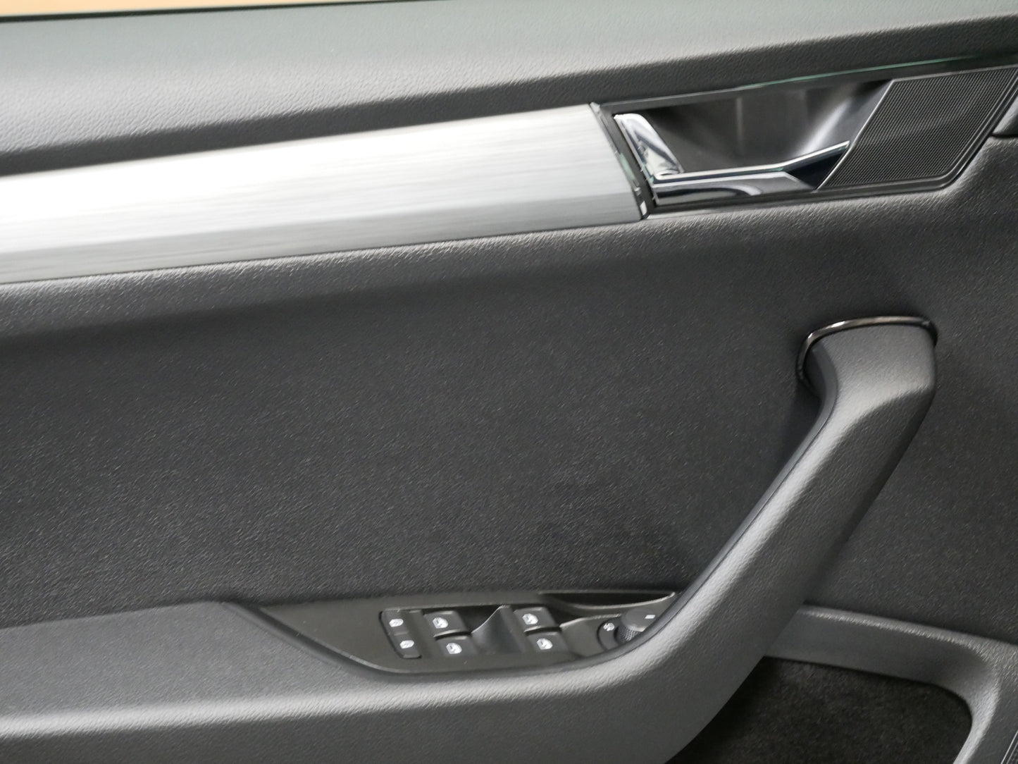 Škoda Superb iV iV/160 kW/DSG/LED/NAVI/DCC/DPH/ZÁRUKA/VirtualCOCKP