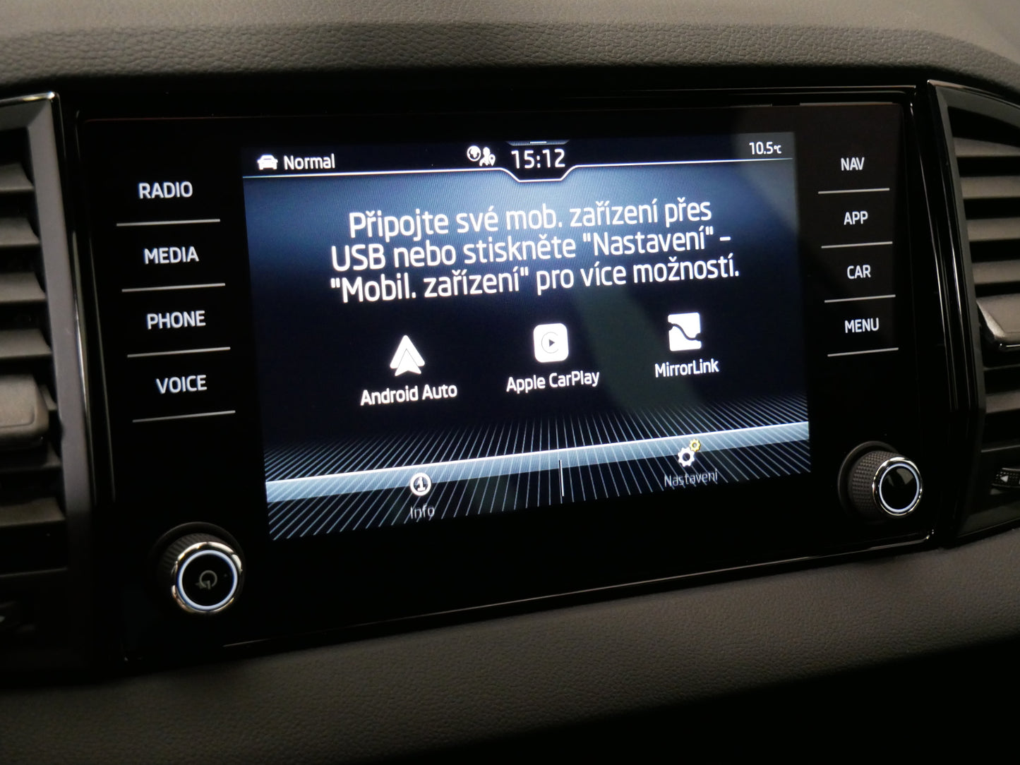 Škoda Karoq 1.5 TSI Sportline