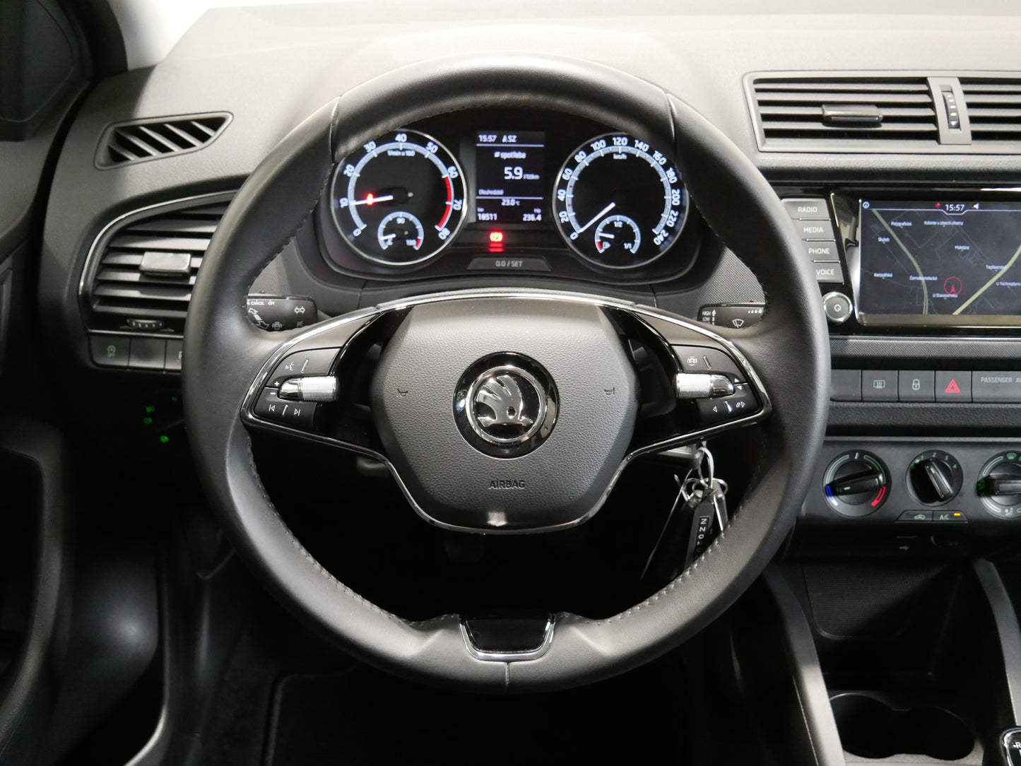 Škoda Fabia 1.0 TSI/NAVIGACE/ZÁRUKA/CZ/DPH/1.MAJ
