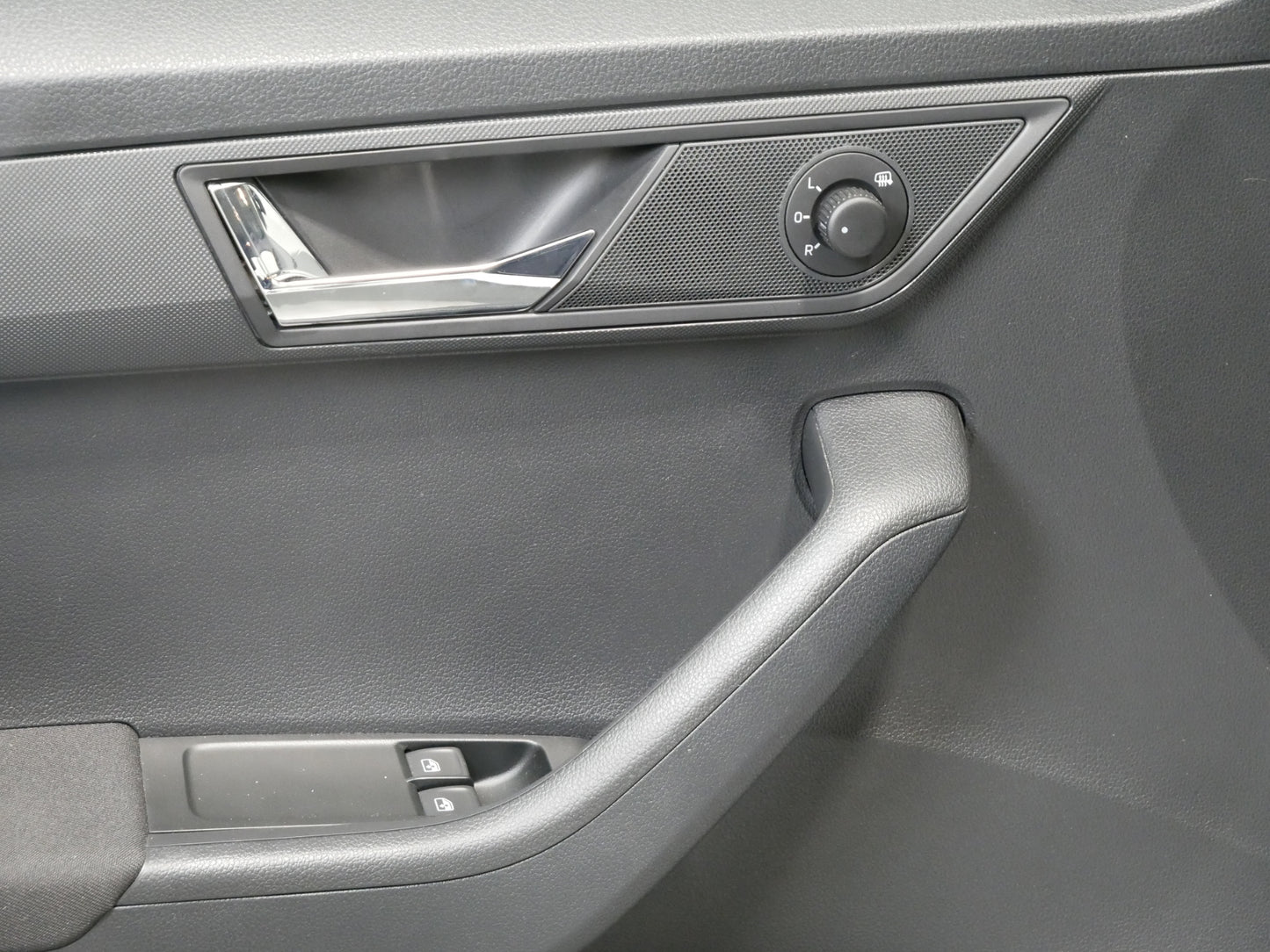 Škoda Fabia 1.0 TSI/NAVIGACE/ZÁRUKA/CZ/DPH/1.MAJ