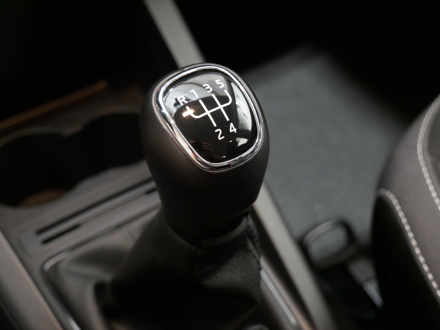 Škoda Fabia 1.0 TSI/NAVIGACE/ZÁRUKA/CZ/DPH/1.MAJ