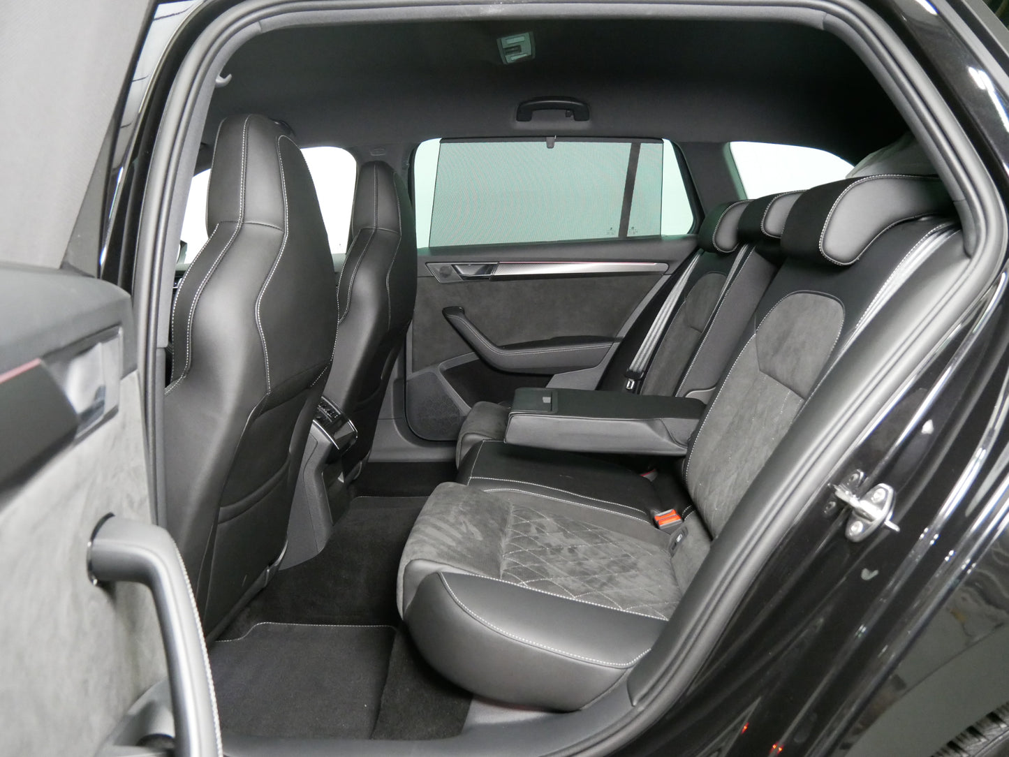 Škoda Superb iV iV/1.4 TSI/160kW/DSG/SPORTLINE/DPH/DCC/MATRIX