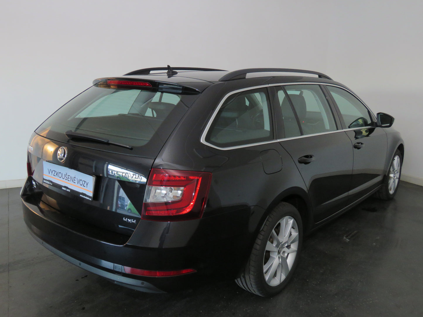 Škoda Octavia Combi 2.0 TDI 135 kW DSG 4x4 Style Plus