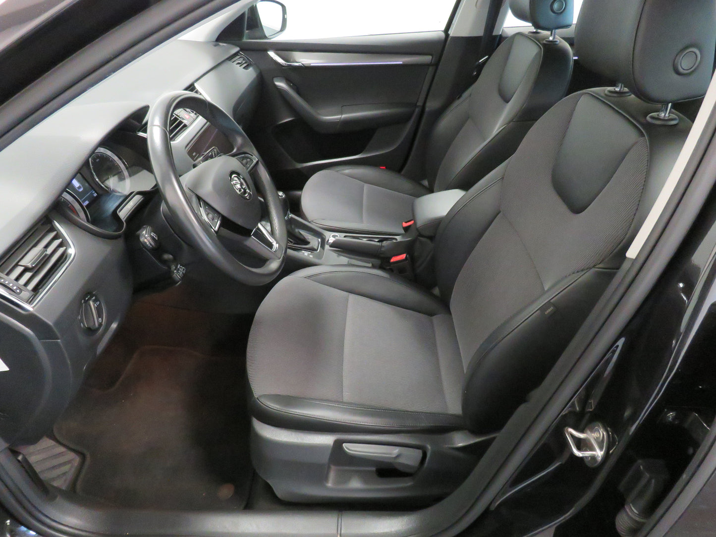 Škoda Octavia Combi 2.0 TDI 135 kW DSG 4x4 Style Plus