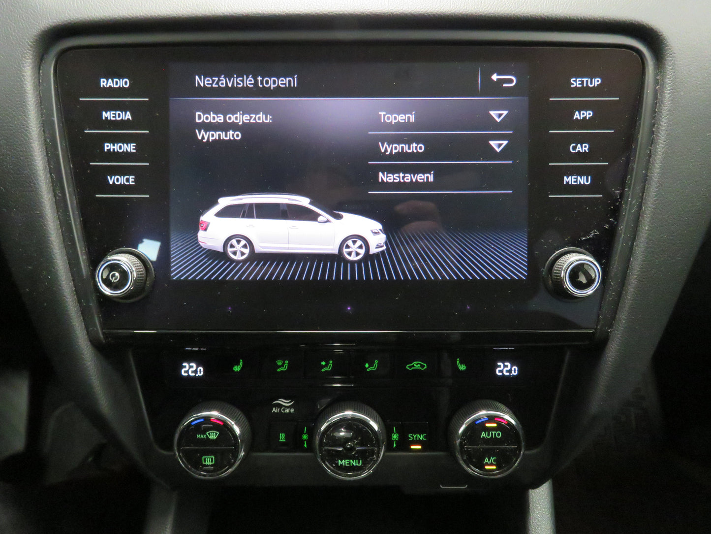 Škoda Octavia Combi 2.0 TDI 135 kW DSG 4x4 Style Plus