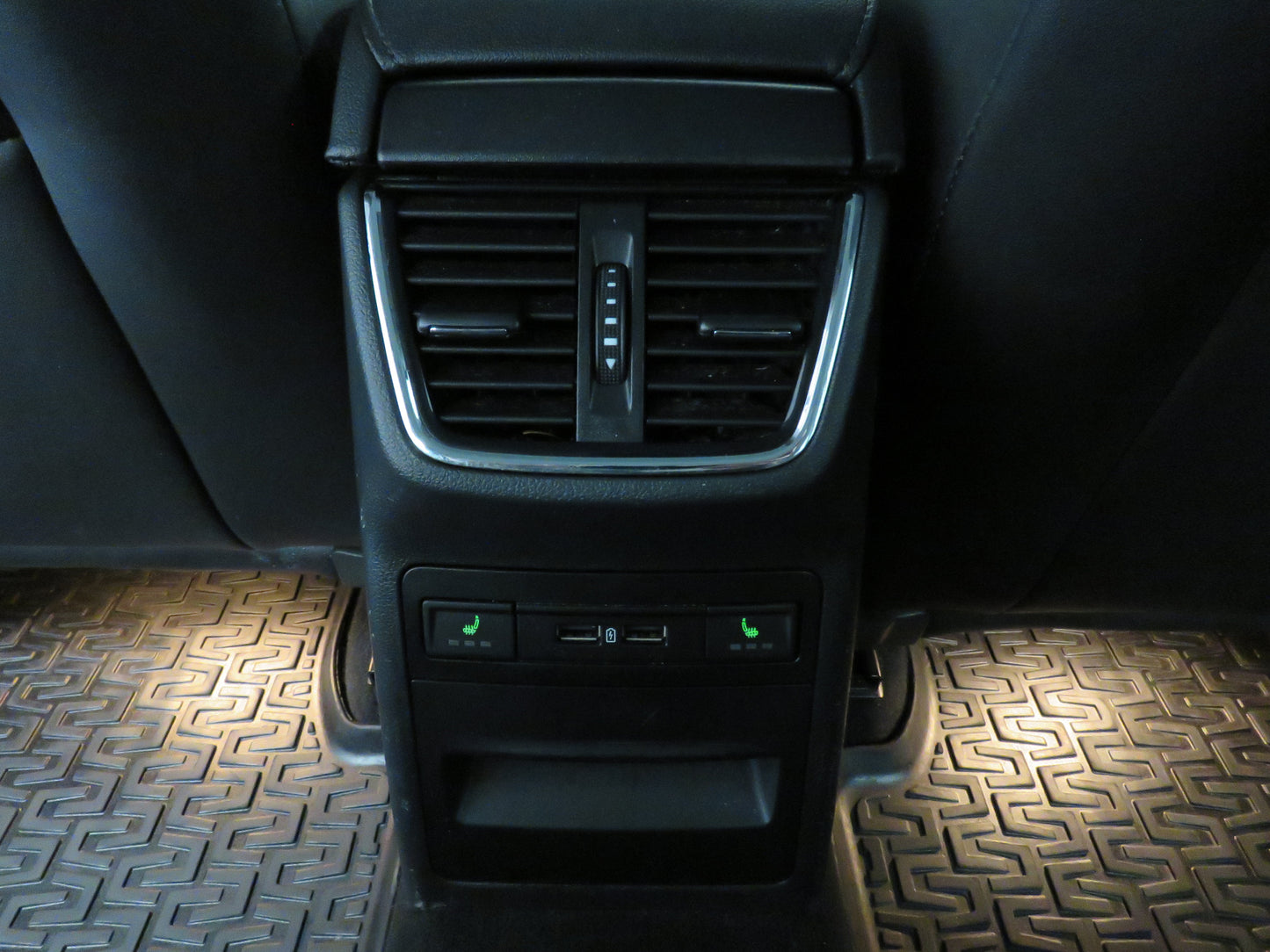 Škoda Octavia Combi 2.0 TDI 135 kW DSG 4x4 Style Plus