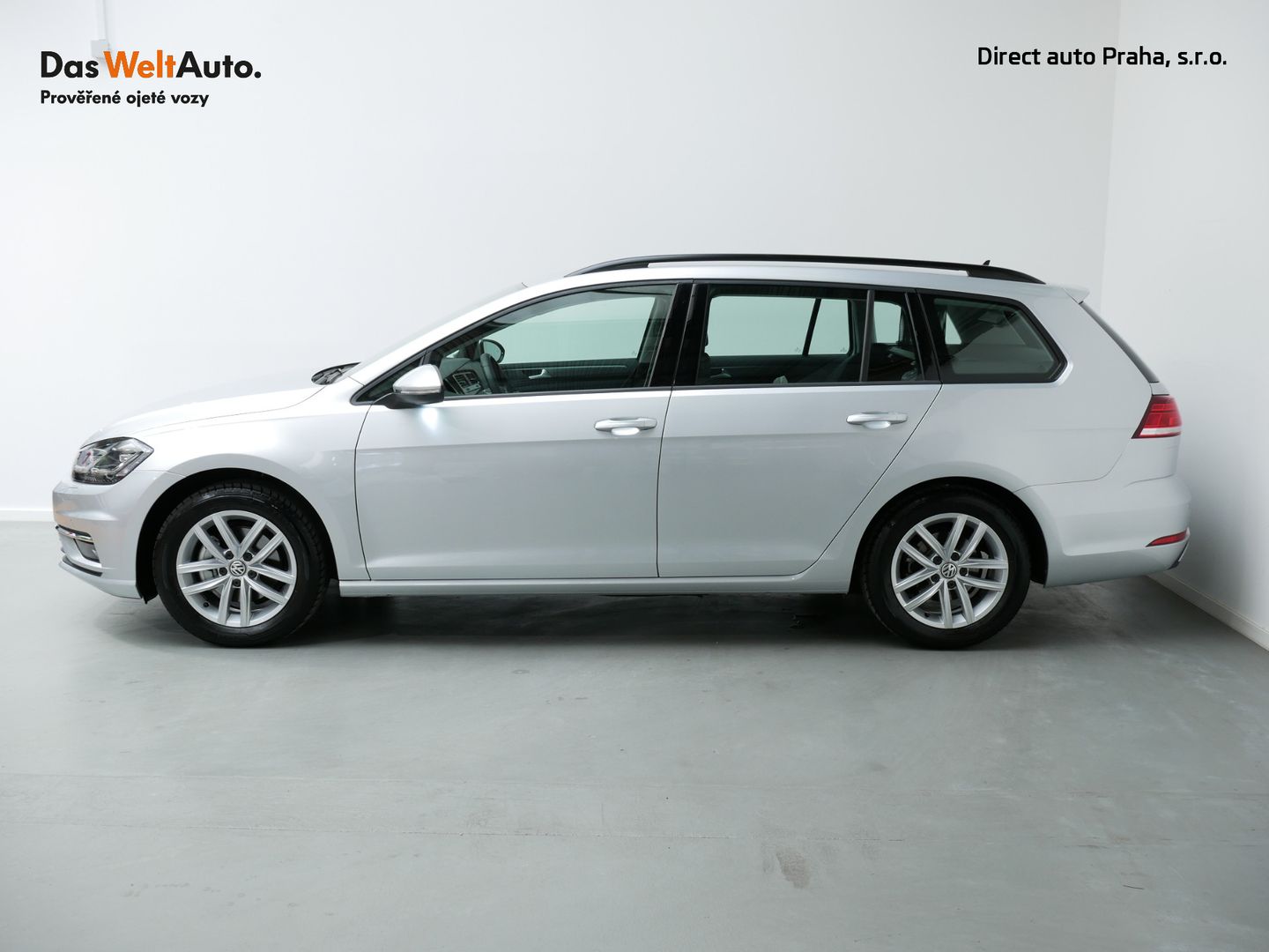 Volkswagen Golf 1.5 TSI/110 kW/DSG/WEBASTO/DPH