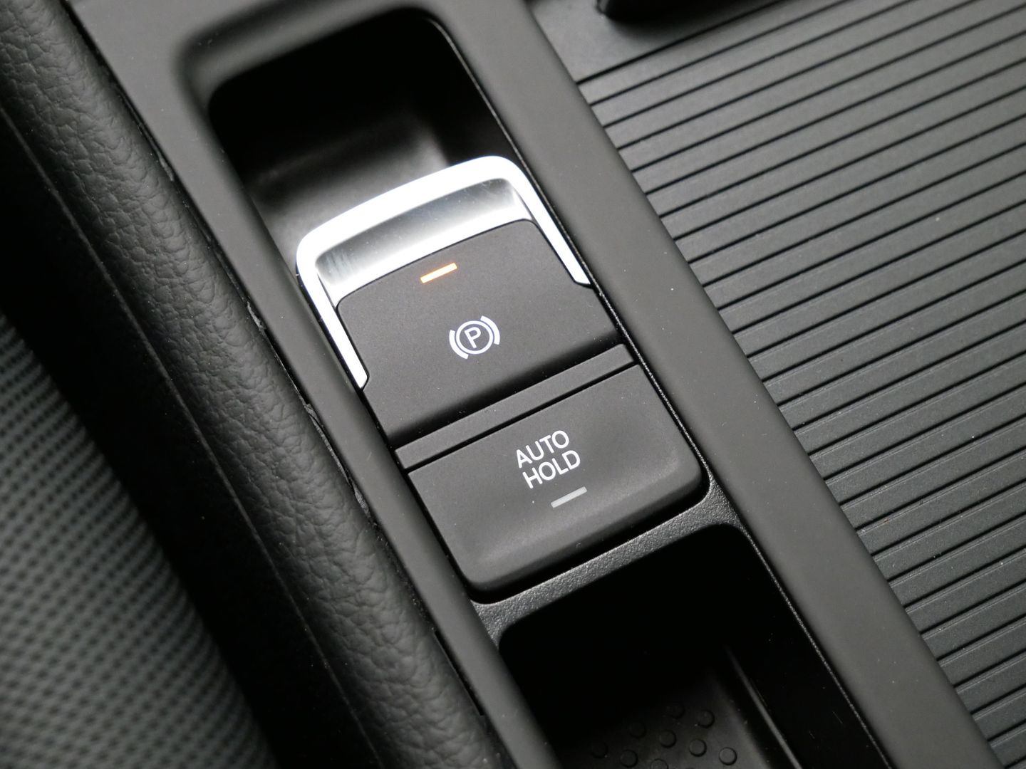 Volkswagen Golf 1.5 TSI/110 kW/DSG/WEBASTO/DPH
