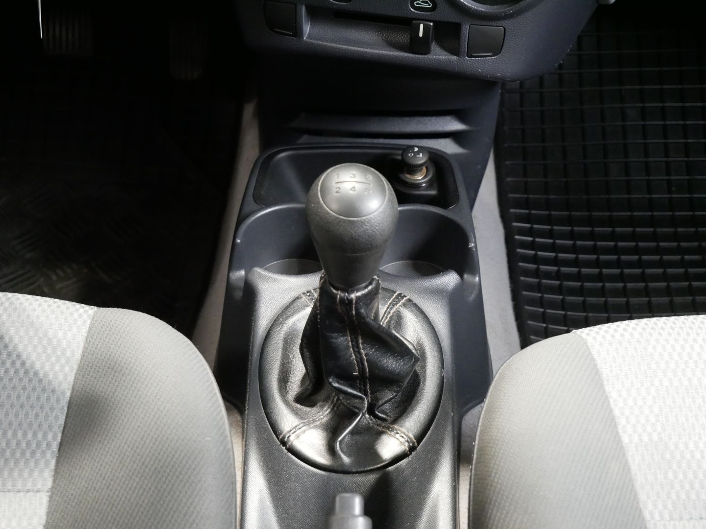 Kia Picanto 1.0 LX/44 kW/CZ/2.MAJ/NováSTK