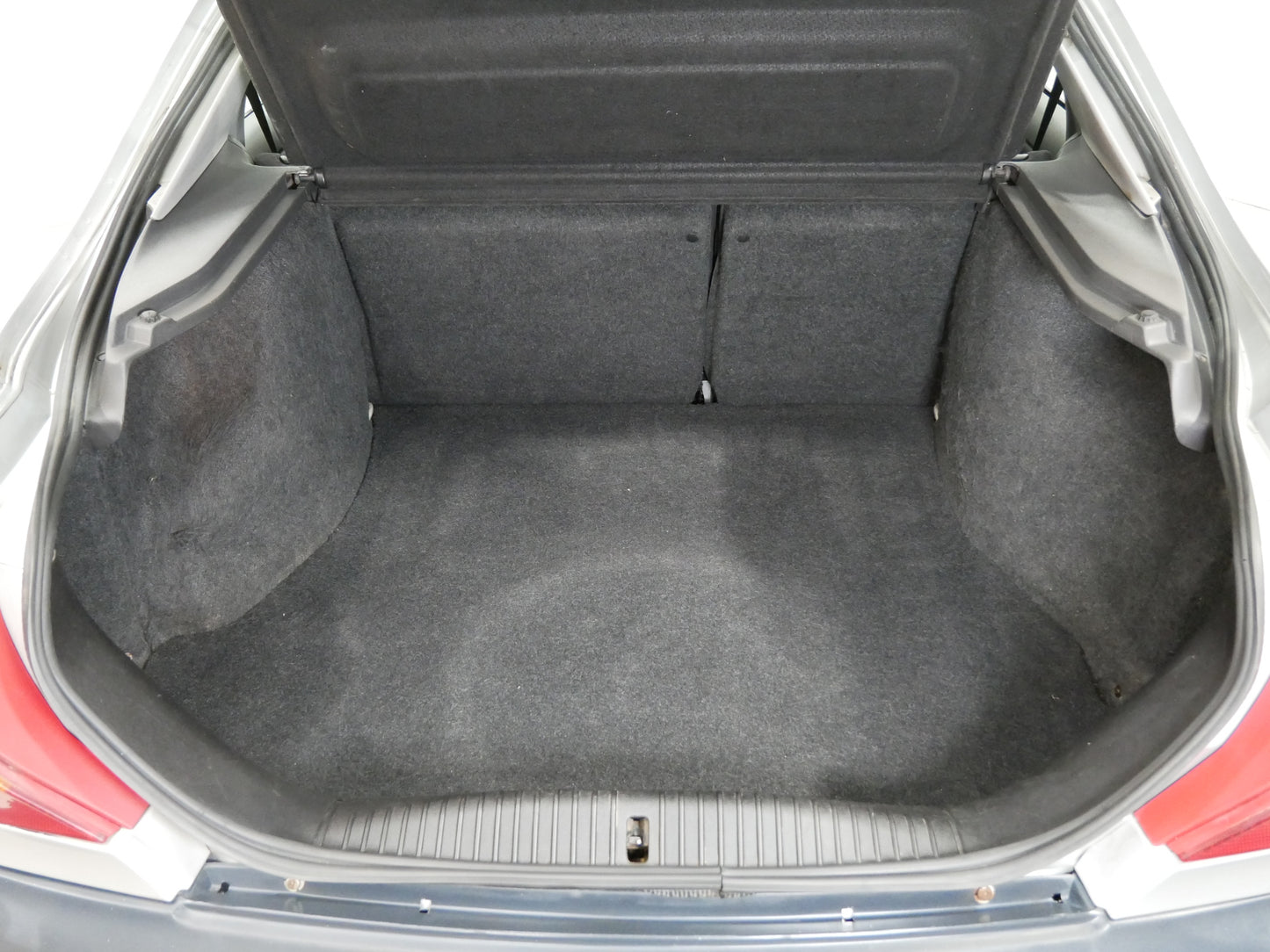 Ford Mondeo 2.0 96kW