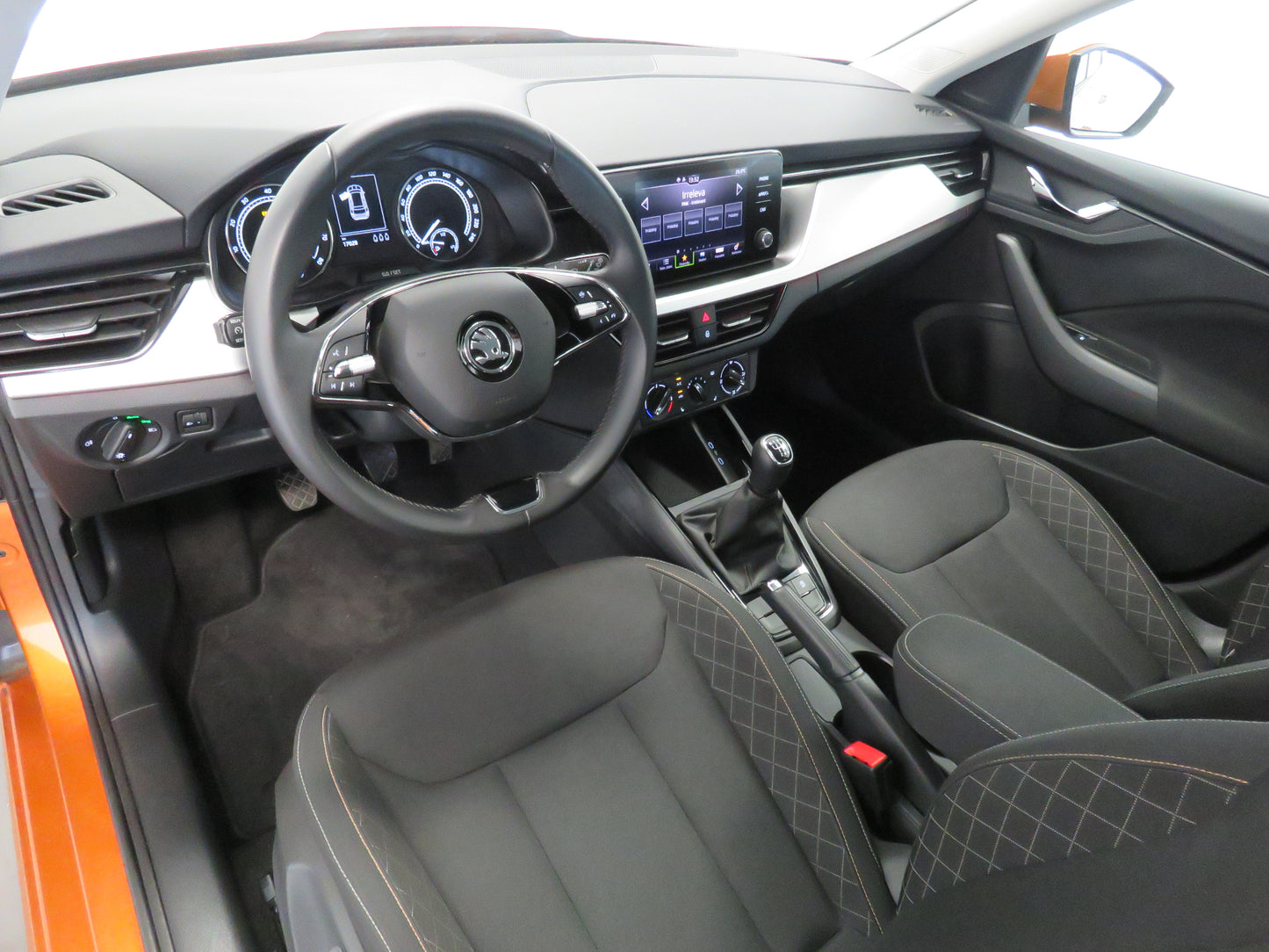 Škoda Kamiq 1.0 TSI 81 kW Ambition Extra