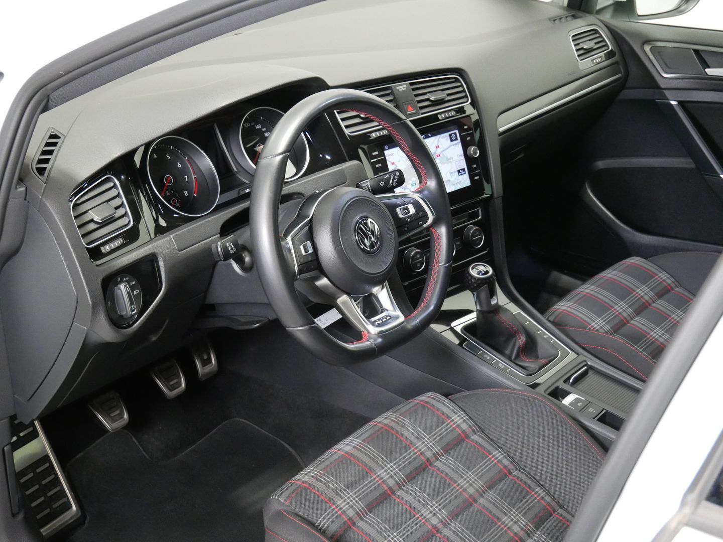 Volkswagen Golf GTI 2.0 TSI 169 kW GTI