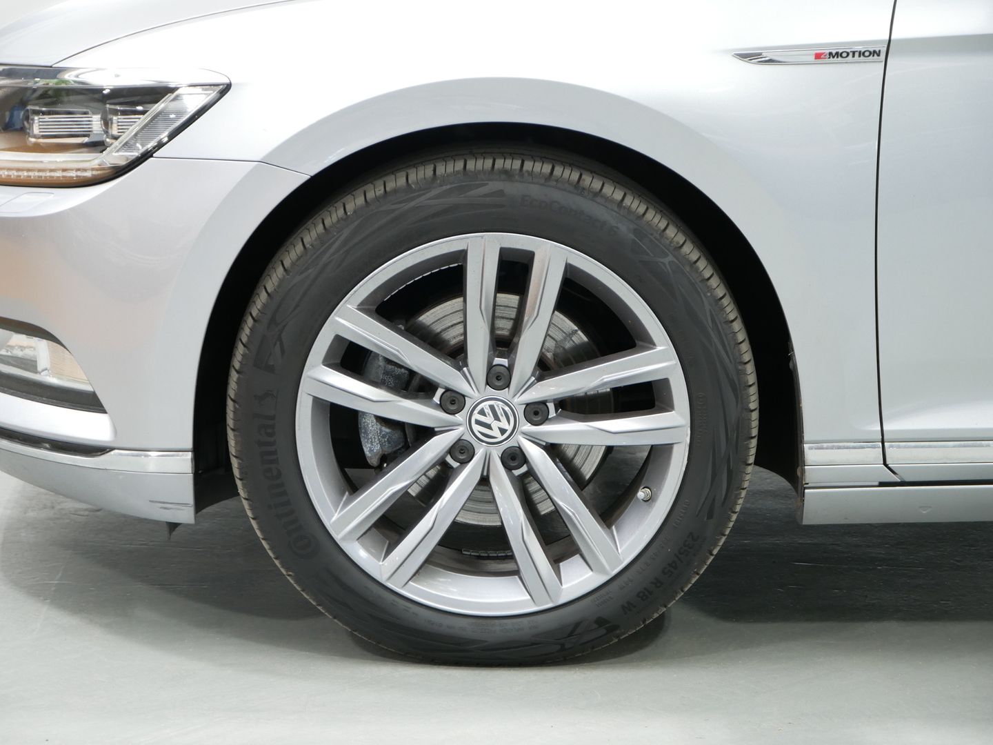 Volkswagen Passat 2.0 TDI 140 kW