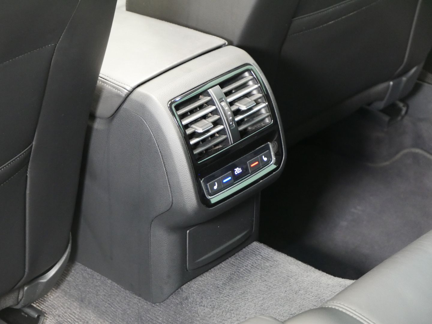 Volkswagen Passat 2.0 TDI 140 kW
