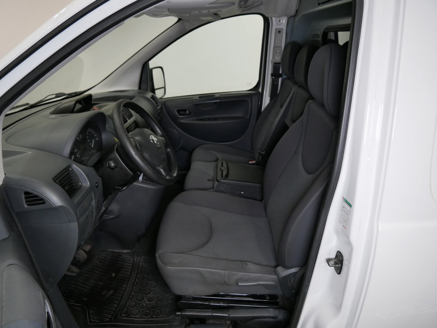 Toyota Proace 2.0 D 94kW L2 H2